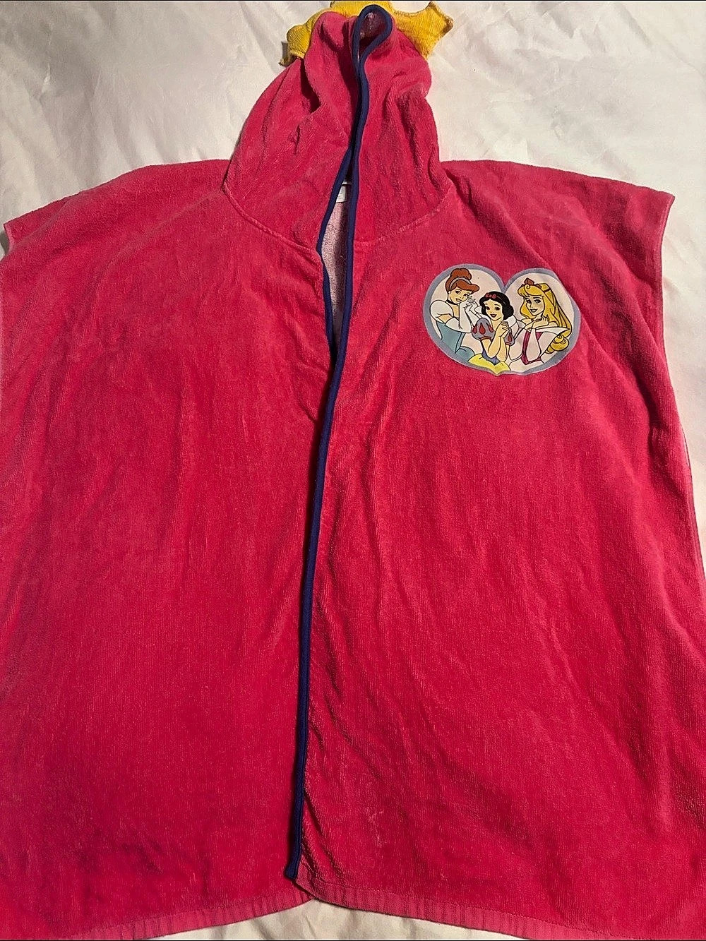 Disney Princess Hooded Poncho Towel Hooded Vest in Pink